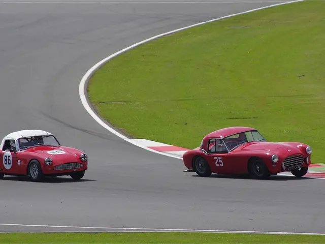 Symptoms Indicating a Dirty Mower Fuel System Requires Maintenance