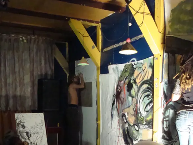 Strategies for Refreshing Your Kitchen Cabinets Through Painting