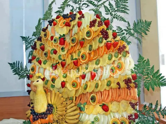 Learning to Cultivate Salad Greens through Autumn, Eliminating Store Purchases