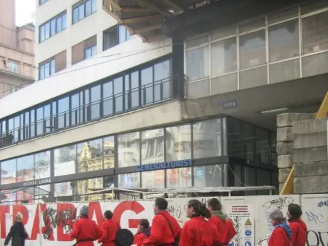 Discussion in Dublin: Sharing Thoughts on Sustainable Progress and Development