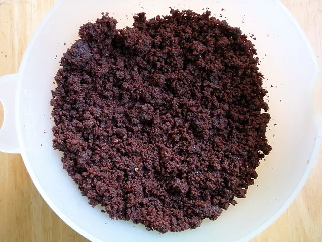 Symptoms of colon cancer in women: What do they entail?