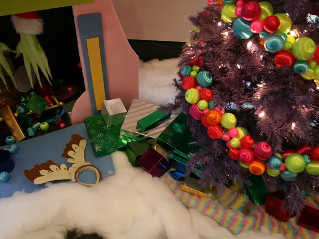 Home of Viktoria in Sweden adorned with DIY holiday decorations