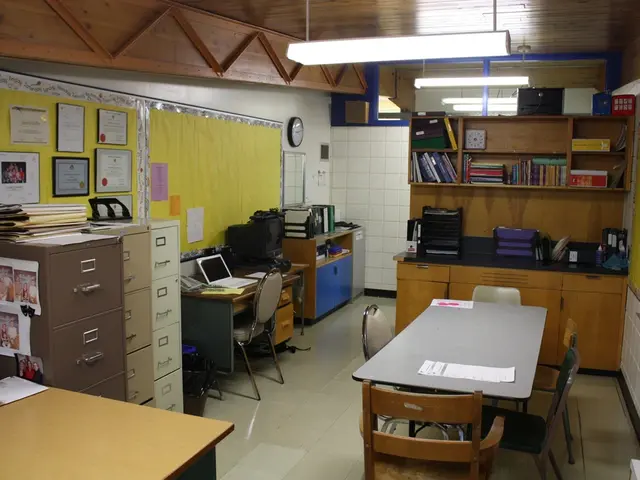 Customized Monthly Calendar Mini Book for Project Life Organization