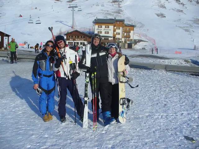 Student volunteers from the Sverdlovsk region contributed to the enhancement of the park "Oleniy...