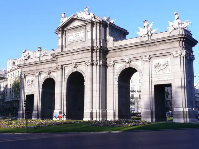 Graffiti and murals adorning Budengasse streets