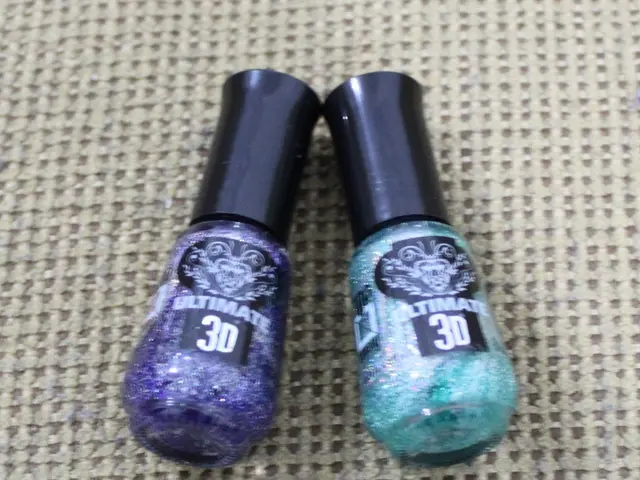 Transform your plain mugs into artistic marbled masterpieces using just nail polish and a...